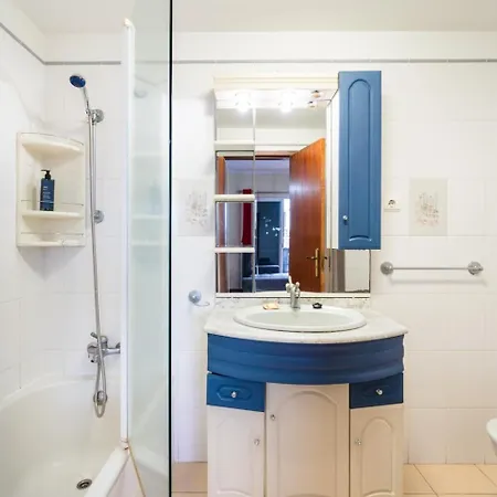 Guestready - With Balcony 马希库