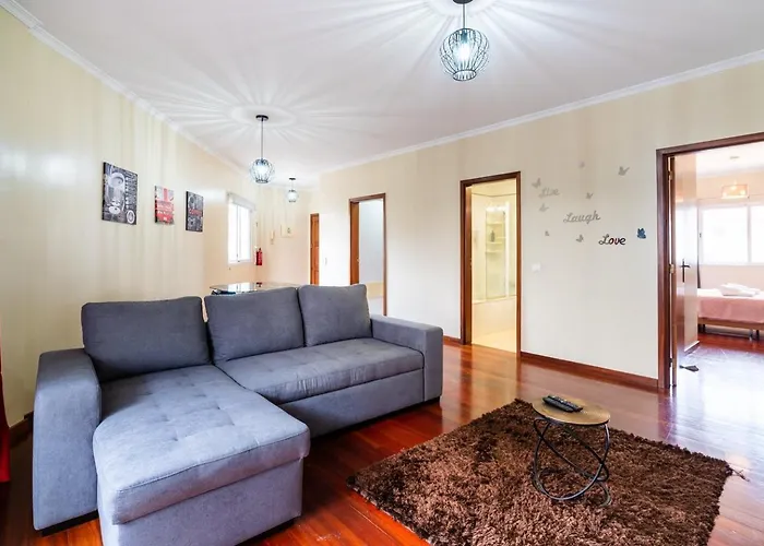 Guestready - With Balcony Apartment *