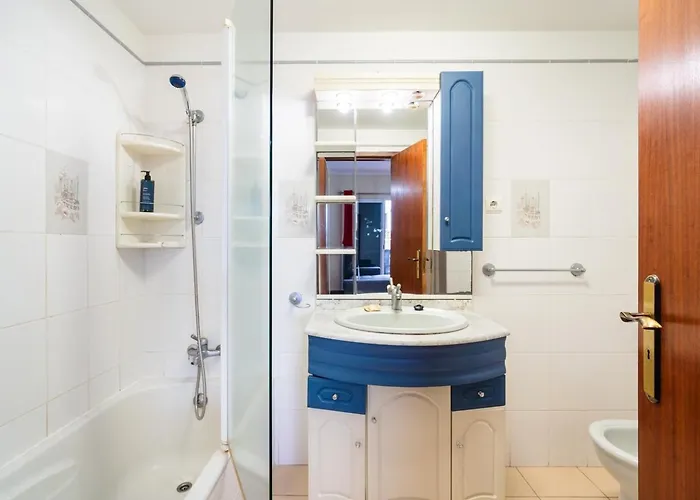 Guestready - With Balcony Machico (Madeira)