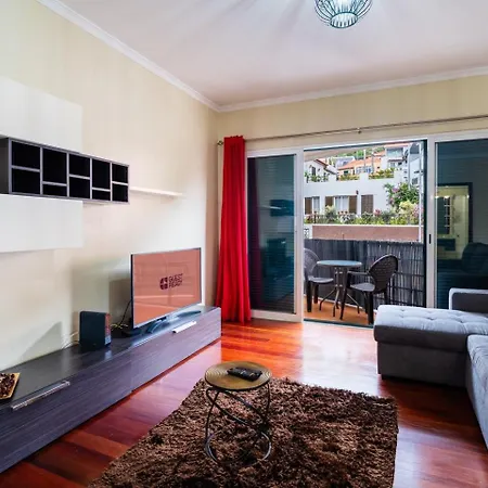 Guestready - With Balcony * Machico (Madeira)