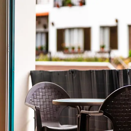 Guestready - With Balcony Machico (Madeira)