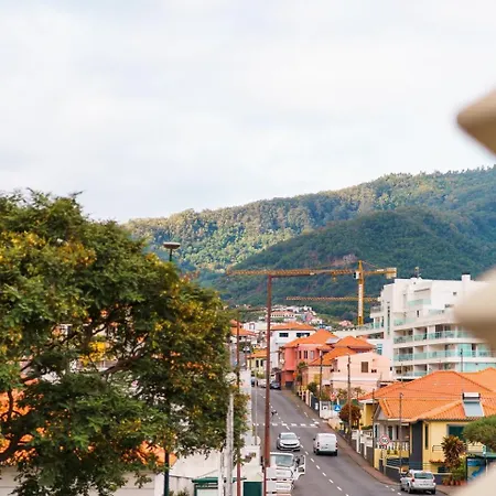 Guestready - With Balcony